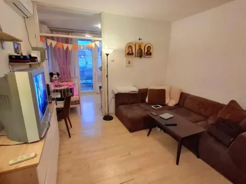 Stan in Zemun Sve Podlokacije