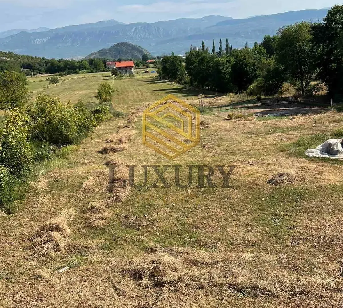 Prodaja, kuća, 240m², Spuž, Danilovgrad
