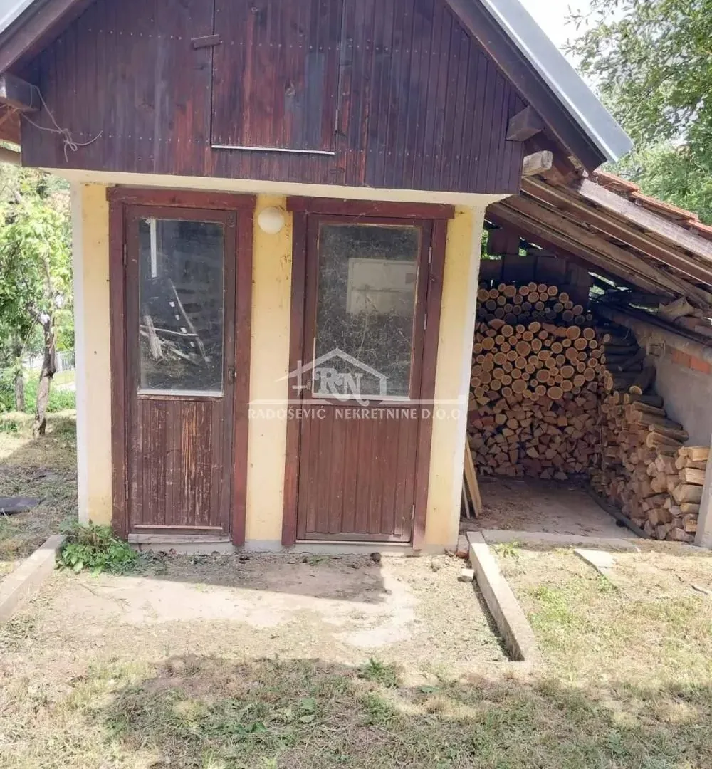 Sale, house, 332m², Čukarica, Beograd