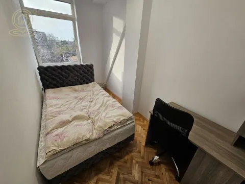Izdavanje, četvorosoban stan, 85m², Hala Pionir, Palilula Sve Podlokacije - image 12