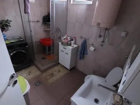 Prodaja, kuća, 227m², Zemun Gornji Grad, Zemun Sve Podlokacije - image 8