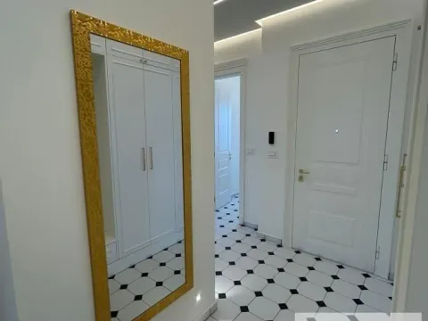 Izdavanje, četvorosoban stan, 120m², Sremska Kamenica, Petrovaradin - image 7