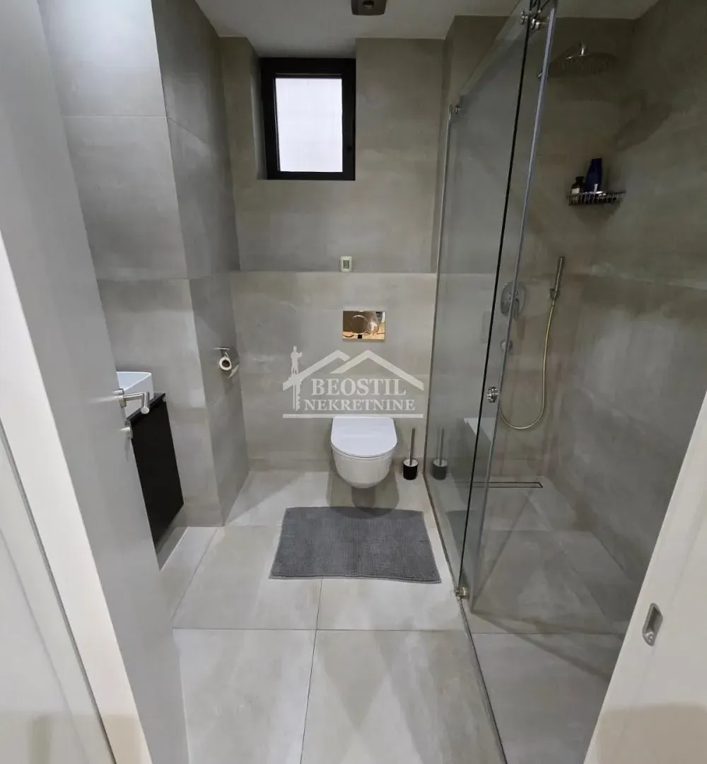 Rent, three bedroom apartment, 90m², Novi Beograd Sve Podlokacije, Beograd