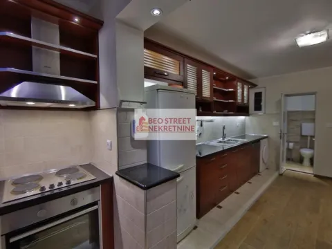 Prodaja, trosoban stan, 60m², Stari Grad, Beograd - image 4