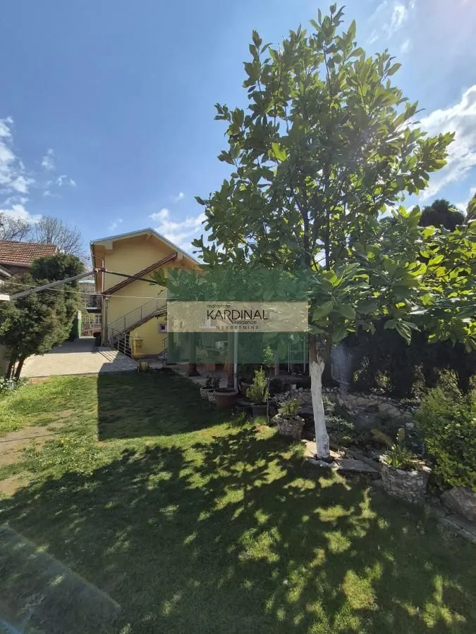 Sale, house, 181m², Kajsijar, Jagodina