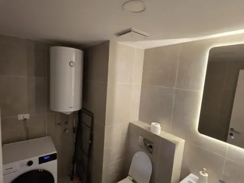 Izdavanje, trosoban stan, 70m², Karaburma, Palilula Sve Podlokacije - image 15