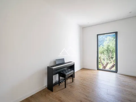 Prodaja, kuća, 220m², Tivat, Crna Gora - image 15