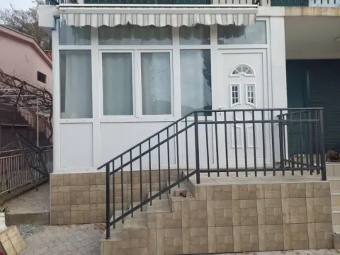 Rent, one bedroom apartment, 45m², Sutomore, Bar - image 3