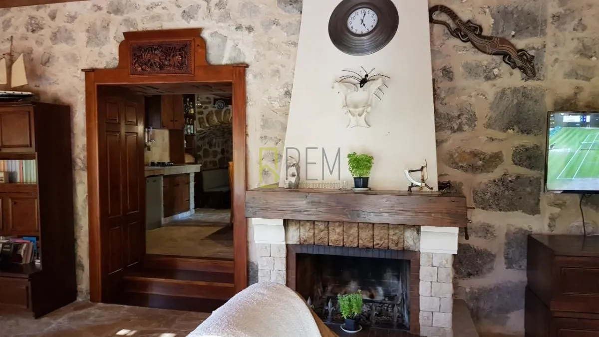 Prodaja, kuća, 178m², Rijeka Crnojevića, Cetinje