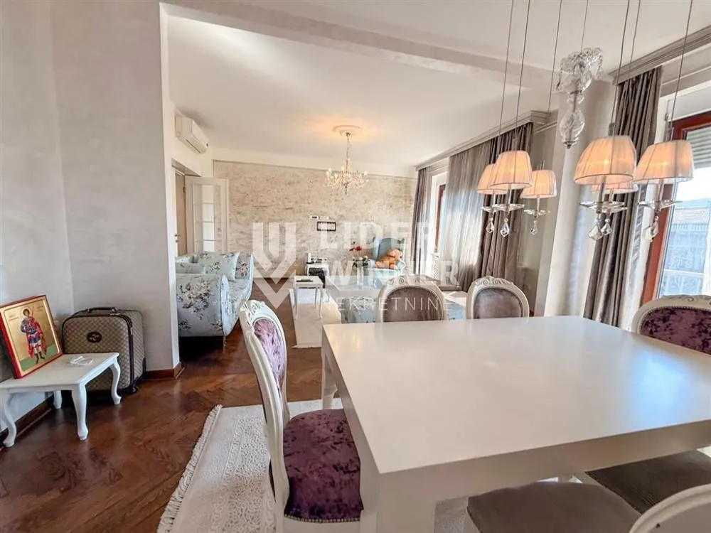 Prodaja, trosoban stan, 82m², Vukov Spomenik, Zvezdara Sve Podlokacije