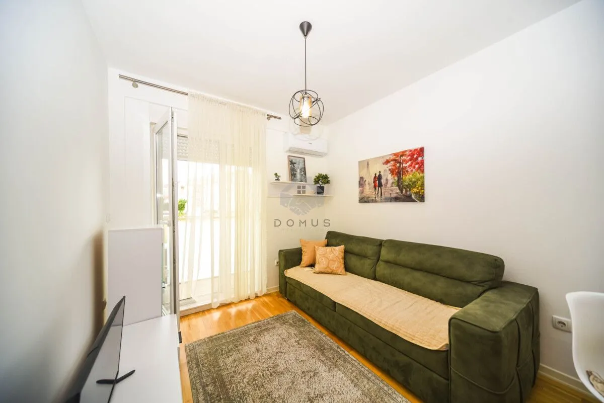 Izdavanje, jednosoban stan, 40m², Zabjelo, Podgorica