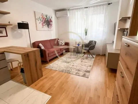 Izdavanje, jednosoban stan, 32m², Telep, Novi Sad Sve Podlokacije