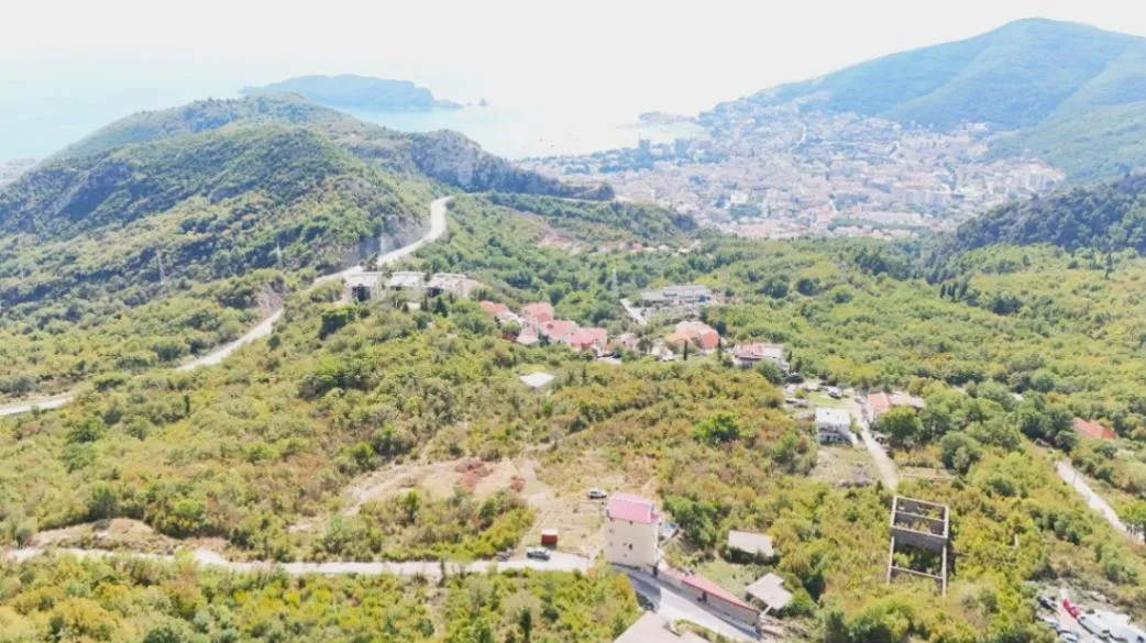 Prodaja, plac, 1035m², Markovići, Budva