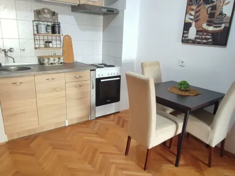 Rent, one bedroom apartment, 40m², Adok, Budva - image 9