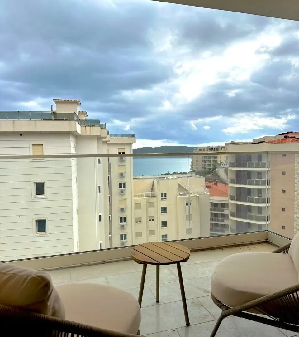 Sale, three bedroom apartment, 74m², Bečići, Budva