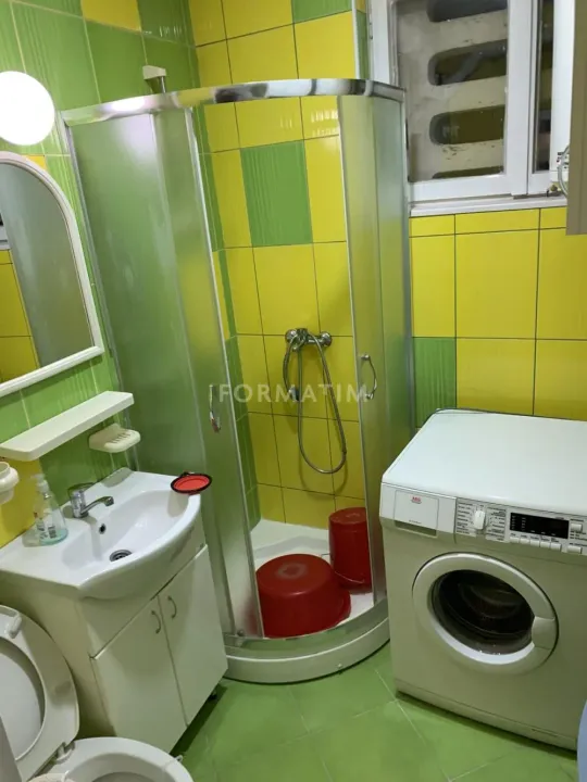 Izdavanje, dvosoban stan, 60m², Poštanska Štedionica, Palilula Sve Podlokacije