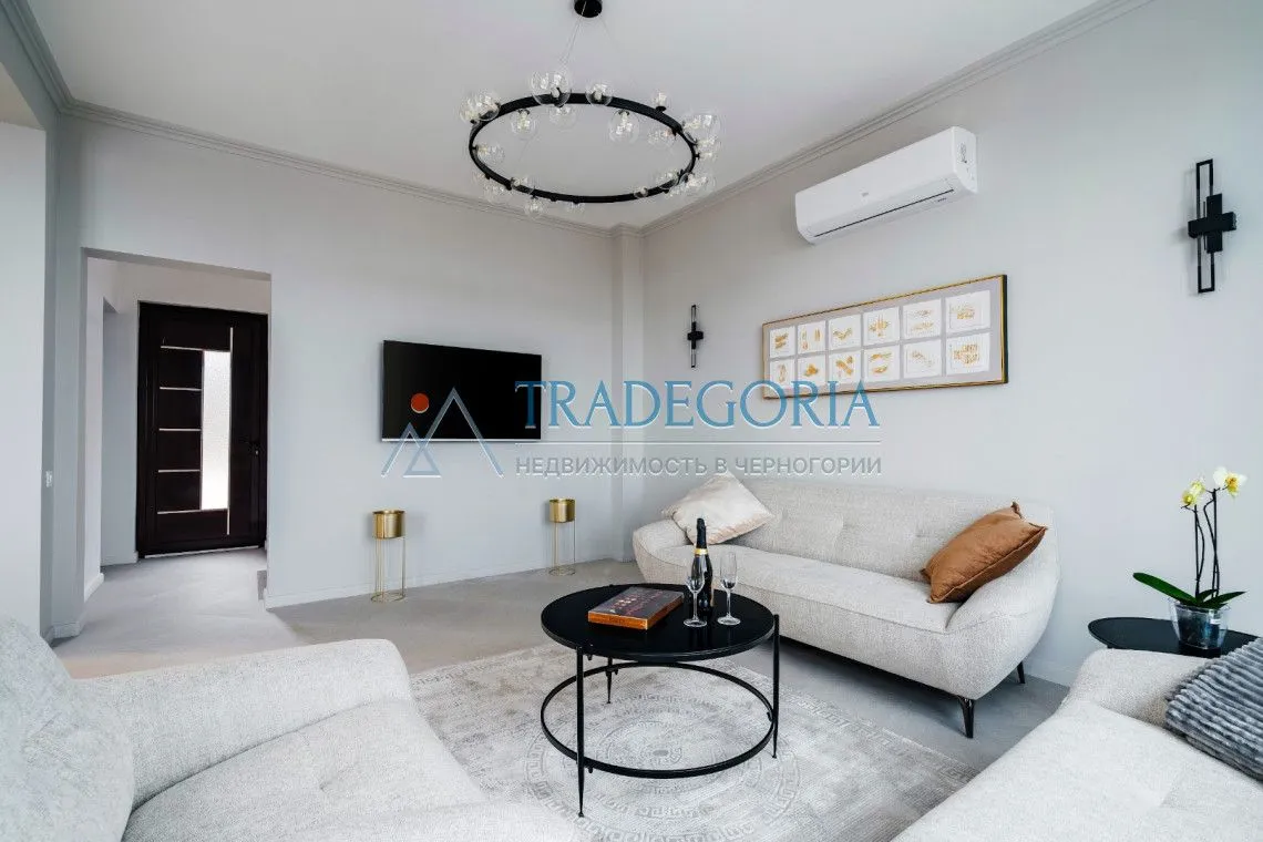 Prodaja, kuća, 220m², Reževići, Budva