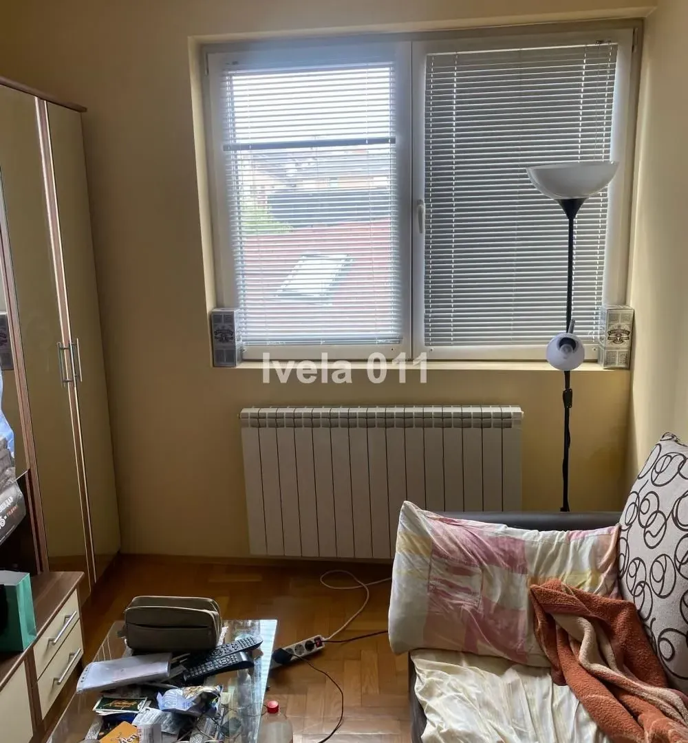 Prodaja, stan, 24m², Vojvode Vlahovica, Beograd