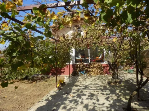 Sale, house, 110m², Ćuprija, Srbija - image 16