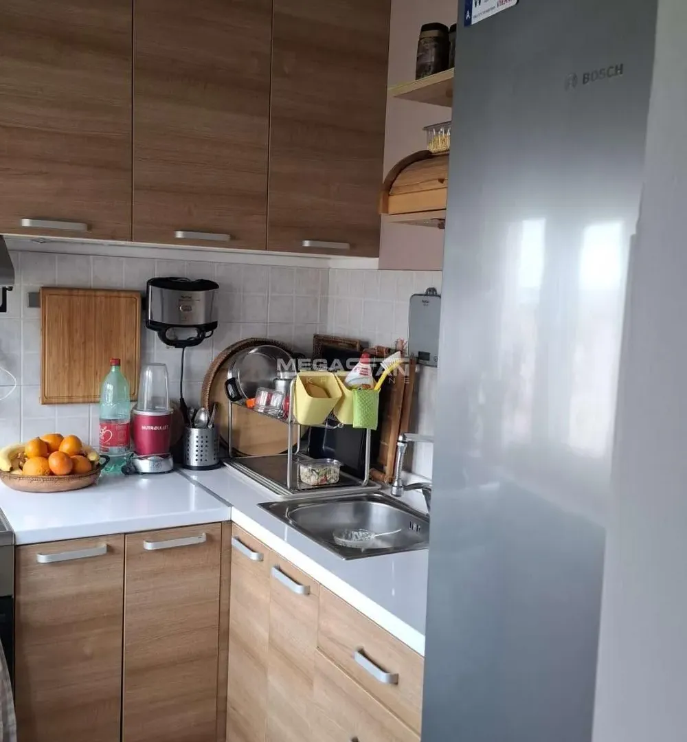 Sale, two bedroom apartment, 42m², Profesorska Kolonija, Palilula Sve Podlokacije
