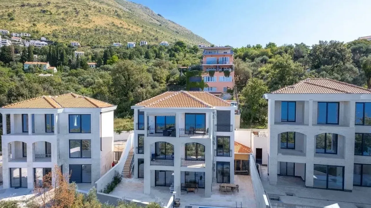 Sale, one bedroom apartment, 54m², Skočiđevojka, Budva