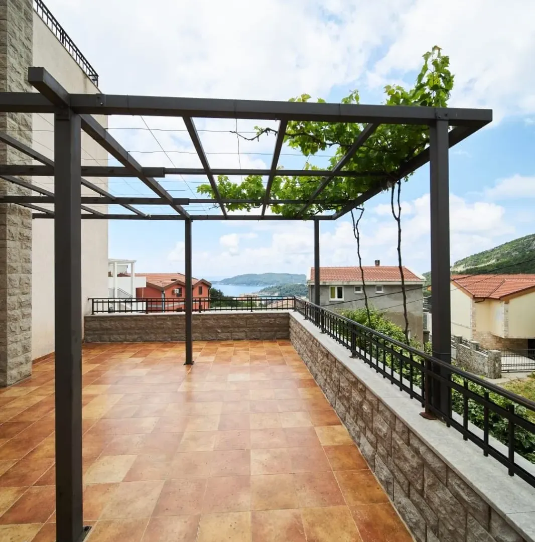 Prodaja, kuća, 495m², Ivanovići, Budva