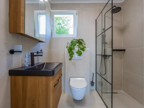 Rent, house, 300m², Markovići, Budva - image 18