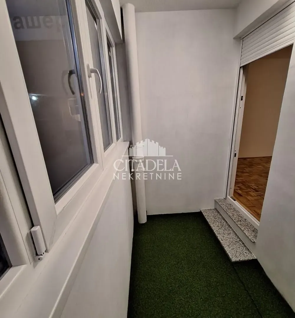 Izdavanje, dvosoban stan, 48m², Čukarica, Beograd