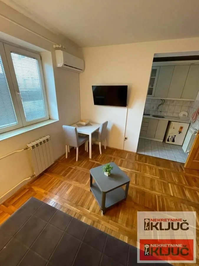 Rent, one bedroom apartment, 24m², Bulevar Oslobodjenja, Novi Sad Sve Podlokacije