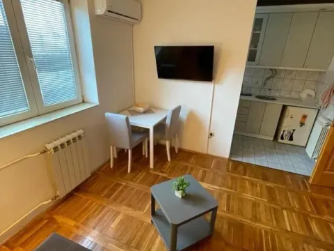Rent, one bedroom apartment, 24m², Bulevar Oslobodjenja, Novi Sad Sve Podlokacije - image 5