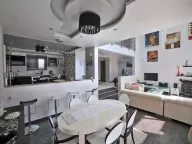 Rent, house, 300m², Podkošljun, Budva - image 12