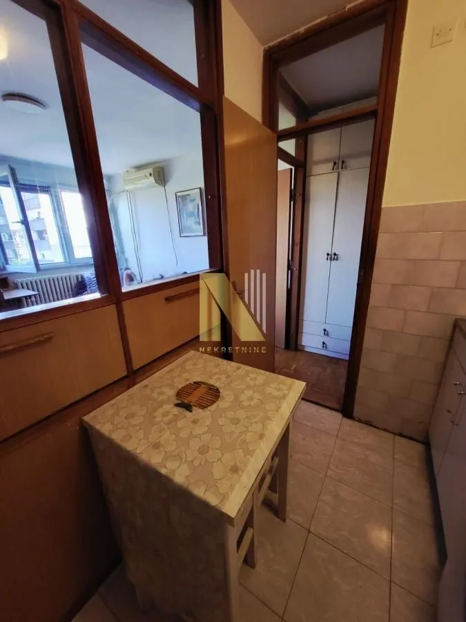 Prodaja, garsonjera, 26m², Liman 2, Novi Sad Sve Podlokacije