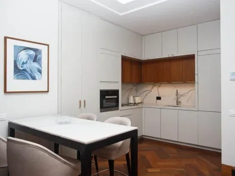 Prodaja, jednosoban stan, 83m², Porto Montenegro, Tivat - image 4