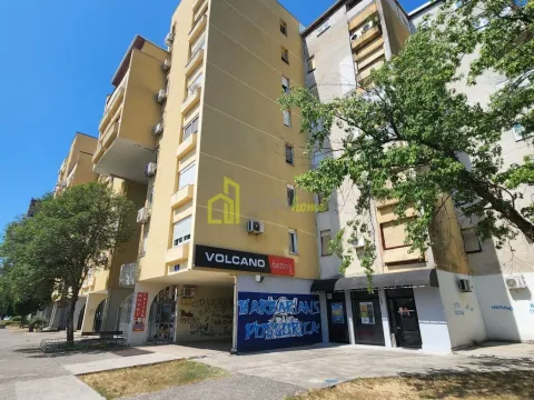 Izdavanje, poslovni prostor, 150m², Blok 5, Podgorica - image 2