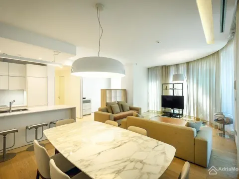 Sale, two bedroom apartment, 156m², Centar, Budva - image 3