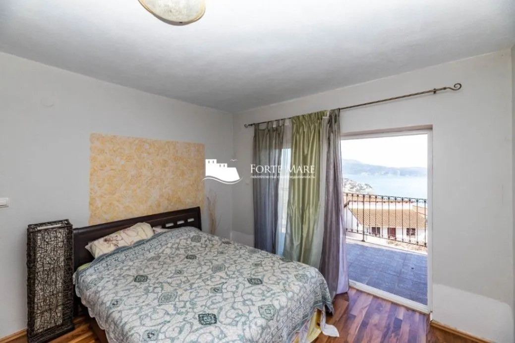Prodaja, kuća, 141m², Sušćepan, Herceg Novi