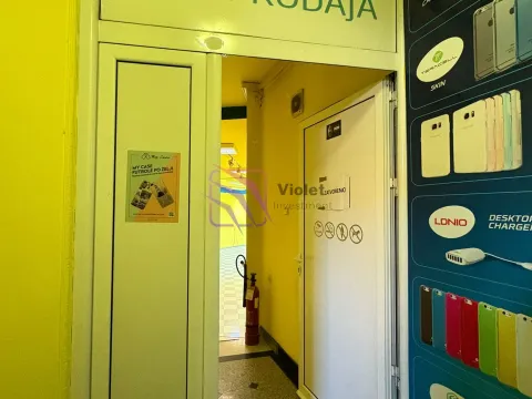 Rent, office space, 490m², Centar, Podgorica - image 25