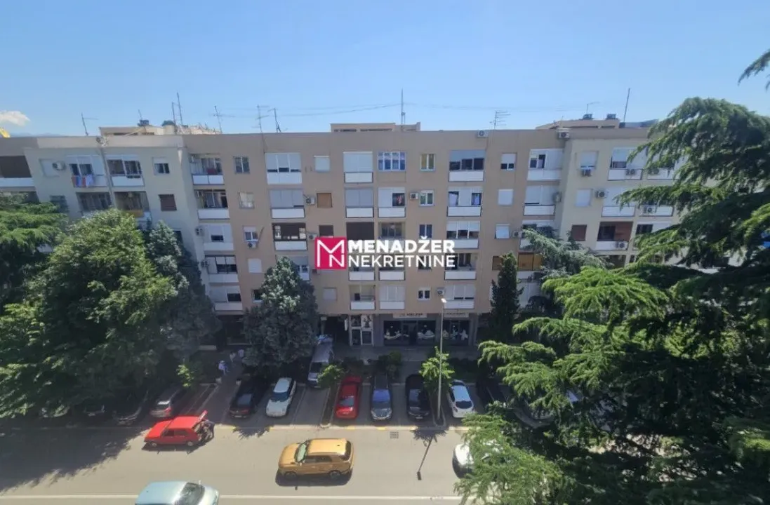 Prodaja, dvosoban stan, 88m², Preko Morače, Podgorica