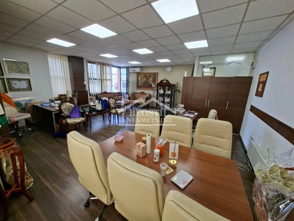 Sale, office space, 283m², Novi Beograd Sve Podlokacije, Beograd