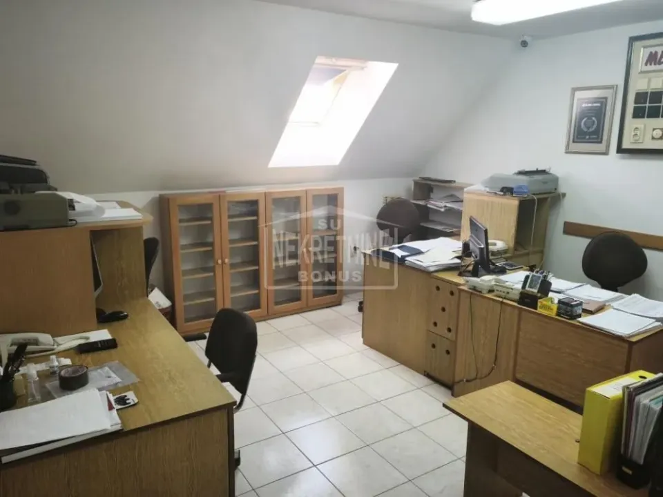 Izdavanje, poslovni prostor, 280m², Mali Radanovac, Subotica