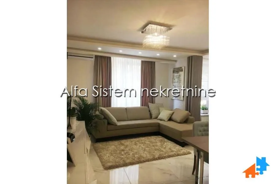 Izdavanje, dvosoban stan, 56m², Čubura, Beograd