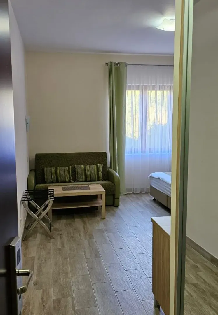 Sale, studio apartment, 30m², Bečići, Budva