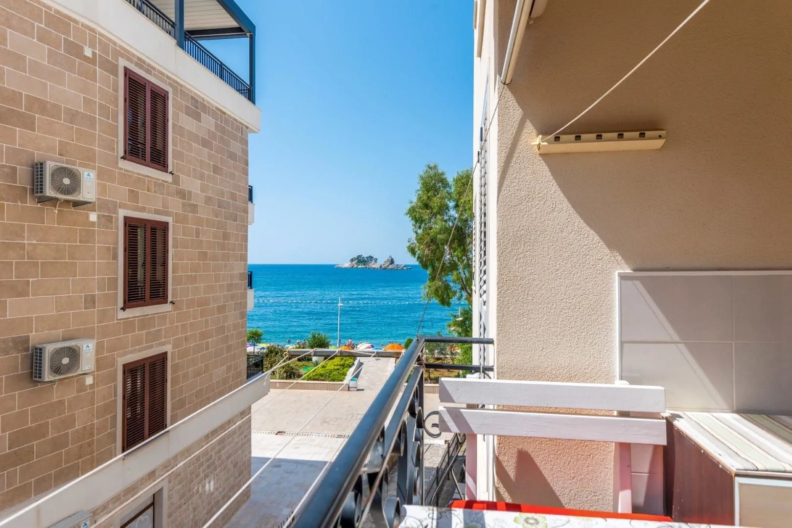 Prodaja, jednosoban stan, 46m², Petrovac, Budva