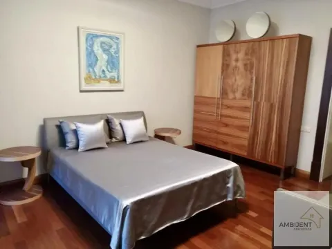 Prodaja, kuća, 1690m², Slavija, Vračar Sve Podlokacije - image 17