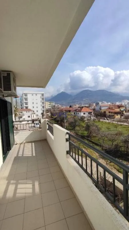 Sale, two bedroom apartment, 94m², Bar, Crna Gora