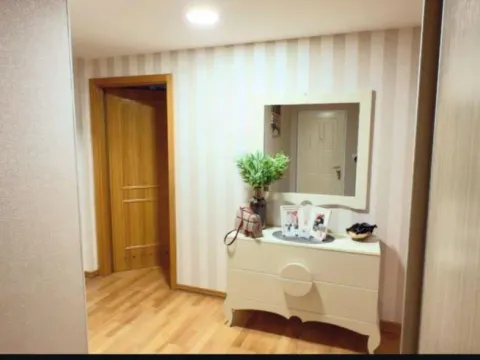 Sale, two bedroom apartment, 86m², Bečići, Budva - image 3