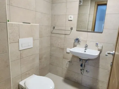 Izdavanje, dvosoban stan, 56m², Podgorica, Crna Gora - image 6