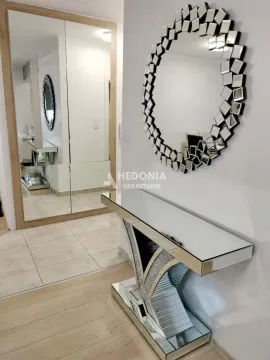 Izdavanje, trosoban stan, 80m², Bogoslovija, Palilula Sve Podlokacije - image 9