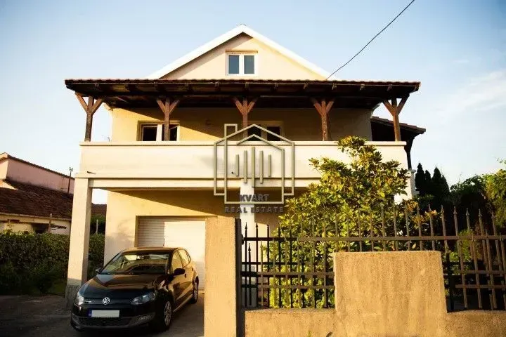 Prodaja, kuća, 200m², Zabjelo, Podgorica