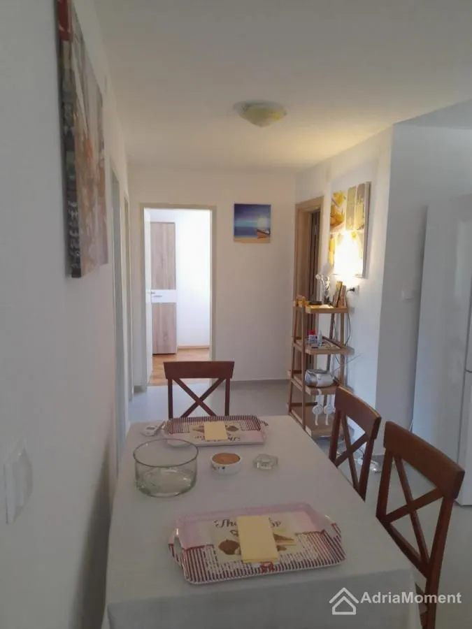 Prodaja, dvosoban stan, 66m², Centar, Tivat